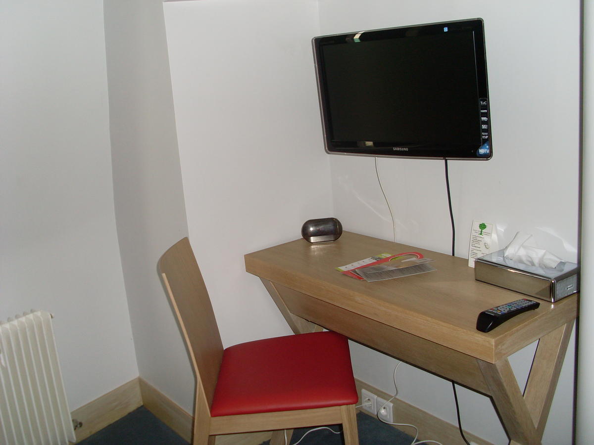 Hotel Le Parc Marly-le-Roi Room photo